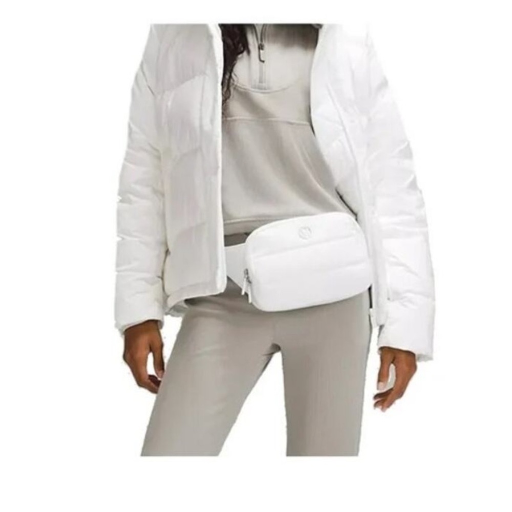 Lululemon belt bag